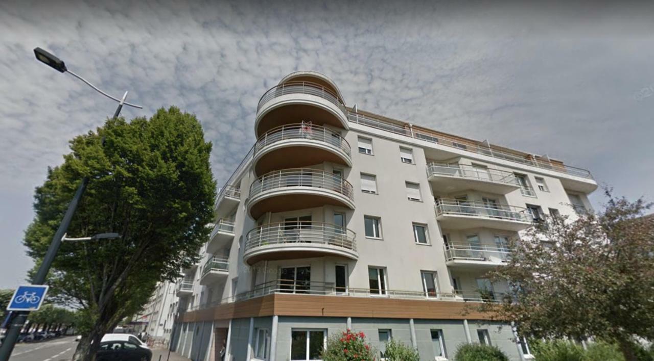 L'Idylle : T2 De Standing Avec Parking - Gare/Cite Des Congres/Lieu Unique Apartment Nantes Luaran gambar
